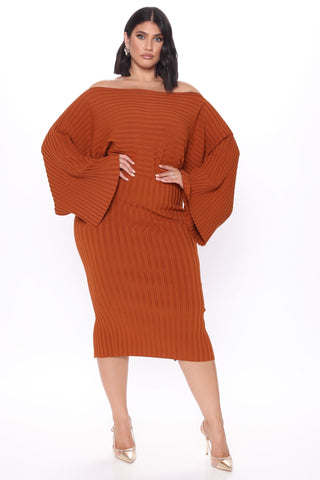 Heather Sweater Midi Dress - Cognac