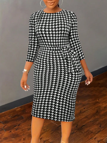 Plus Size Belted Midi Dress With Houndstooth Pattern And Round Neck